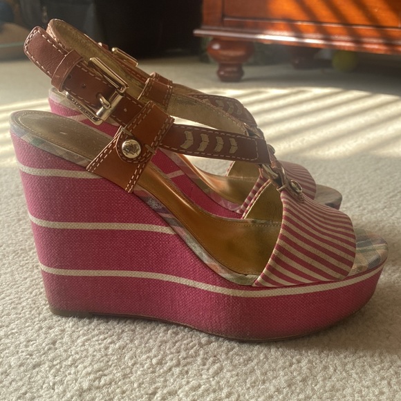 Coach Barbie/Candy Stripe Wedges 🩷 - Picture 6 of 16